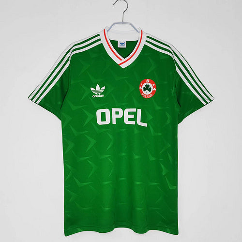 92 Ireland home Retro