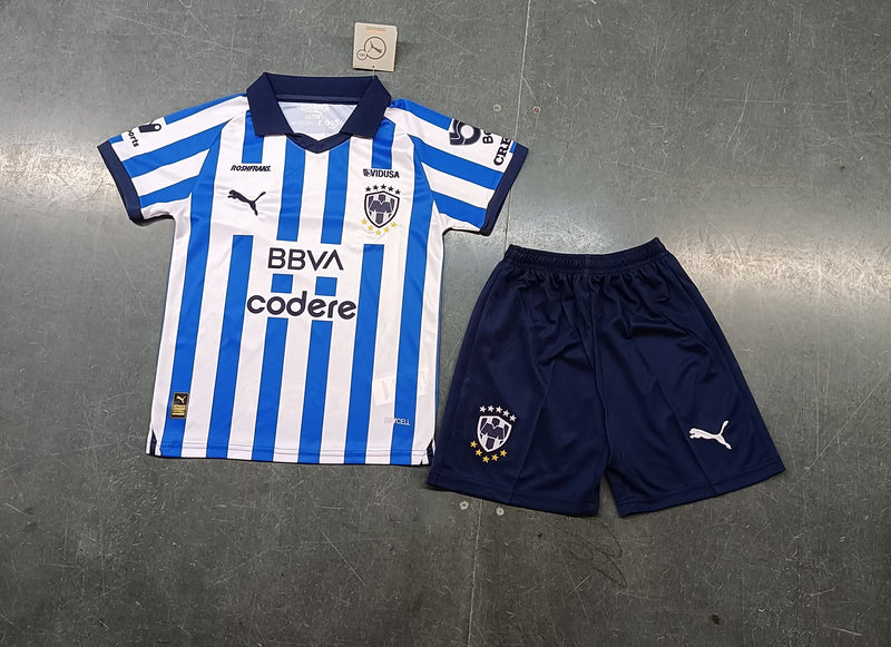 Monterrey home kid