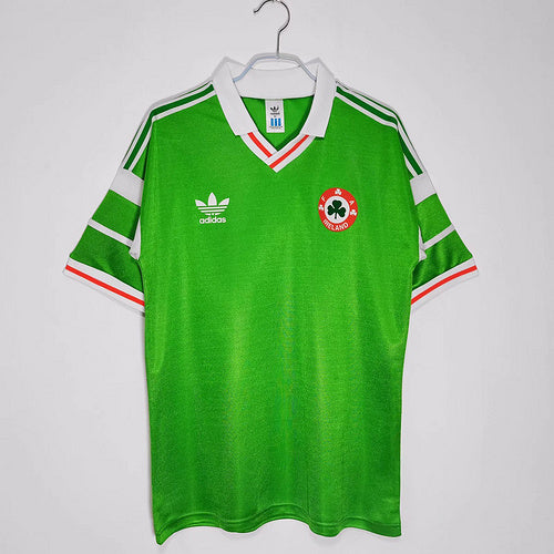 90 Ireland home Retro