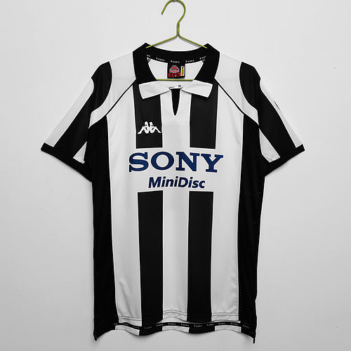 98 Juventus home retro