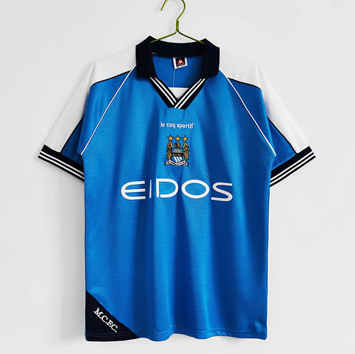 01 Manchester City home retro