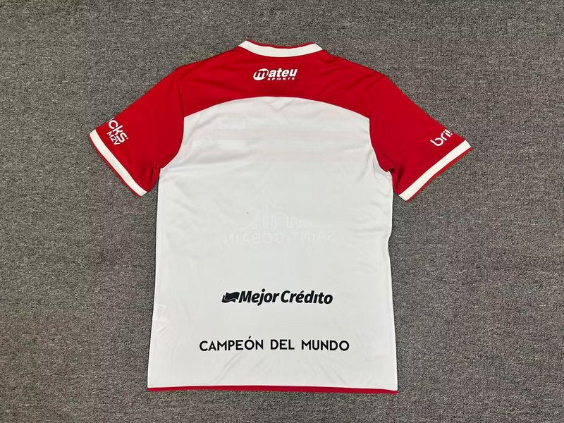 Estudiantes La Plata away